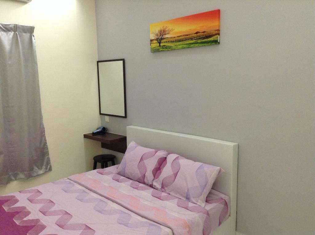 H&A Guest House Malacca Room photo